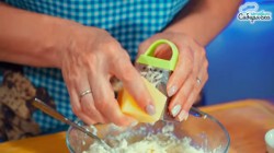 название картинки Закуска из кабачков с помидорами и творожной заправкой