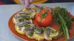 название картинки Закусочные бутерброды со шпротами