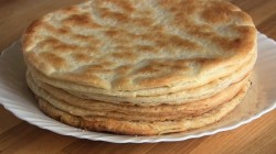 Закусочный торт Наполеон праздничный