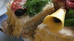 Закусочный торт Наполеон праздничный