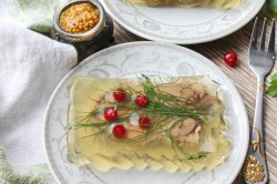 Заливное из языка говяжьего с желатином