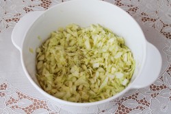 Заливной пирог с капустой в духовке