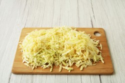 Заливной пирог с капустой на кефире