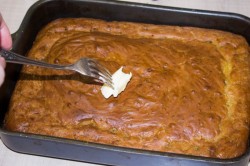 Заливной пирог с мясом на кефире