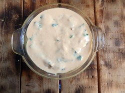 Заливной пирог с рыбой на кефире