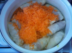 Вкусные замороженные голубцы