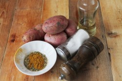 Картофель дольками запеченный в духовке