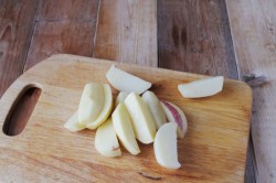 Картофель дольками запеченный в духовке