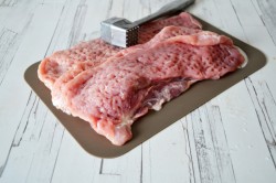 Свинина с баклажанами в духовке - шаг 2