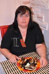 Запеченные веером баклажаны с помидорами и сыром - шаг 5