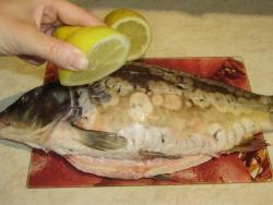 название картинки Карп фаршированный запеченный в духовке