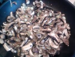 название картинки Карп фаршированный запеченный в духовке