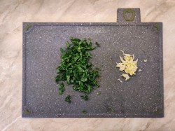 название картинки Запеченный окунь в духовке