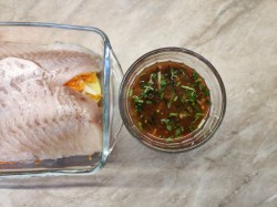 название картинки Запеченный окунь в духовке