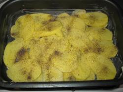 Запеченный картофель со сливками и маслом