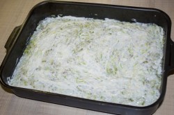 название картинки Запеканка из кабачков с курицей в духовке куриная