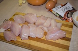 название картинки Запеканка из кабачков с курицей в духовке куриная