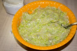 название картинки Запеканка из кабачков с курицей в духовке куриная