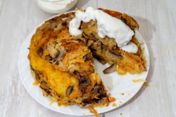 Запеканка из картофеля с шампиньонами в мультиварке