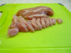 Рис с куриной грудкой и овощами в духовке