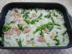 Рис с куриной грудкой и овощами в духовке