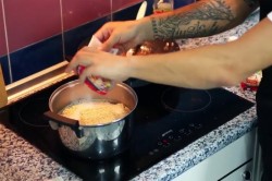 Запеканка из лапши с фаршем в духовке - шаг 5 Запеканка из лапши с фаршем в духовке - шаг 5