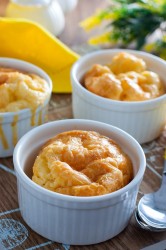 Запеканка из яиц в духовке с сыром - шаг 5