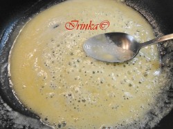 Запеканка на сливках, цветной капусте, сыре с сосисками