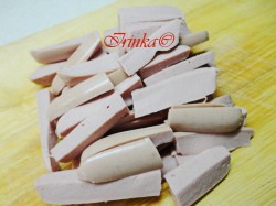 Запеканка на сливках, цветной капусте, сыре с сосисками