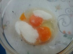 Запеканка овсяно-творожная с мандаринами и шоколадом - шаг 2 Запеканка овсяно-творожная с мандаринами и шоколадом - шаг 2