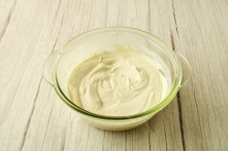 Запеканка с яблоками и манкой творожная