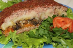 название картинки Мясная запеканка с картофелем Хрюн Василий в духовке
