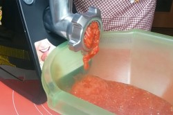 название картинки Заправка для супа на зиму помидоры перец