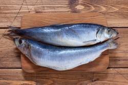 название картинки Засолить селедку в домашних условиях целиком