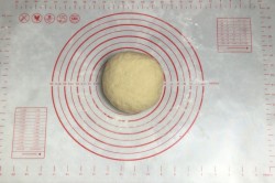 Заварное тесто на пельмени и вареники с яйцом