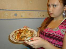 Заяц, тушеный в сметане