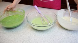 название картинки Зеленый блинный торт без красителей