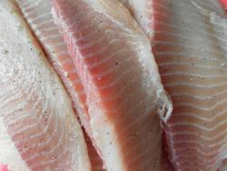 название картинки Жареная тилапия на сковороде