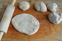 Жареные пирожки с капустой на сковороде - шаг 5 Жареные пирожки с капустой на сковороде - шаг 5