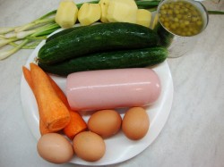 название картинки Салат Зимний со свежими огурцами