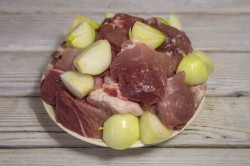 Зразы мясные с яйцом - шаг 2 Зразы мясные с яйцом - шаг 2