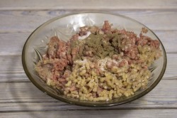 Зразы мясные с яйцом - шаг 5 Зразы мясные с яйцом - шаг 5