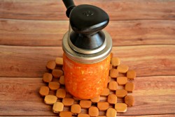 Аджика из кабачков острая на зиму - шаг 8