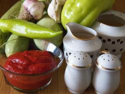 Аджика из кабачков с томатной пастой на зиму - шаг 1 Аджика из кабачков с томатной пастой на зиму - шаг 1