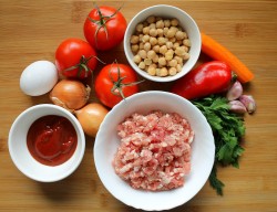 Айнтопф немецкий суп с нутом и мясными шариками - шаг 1 Айнтопф немецкий суп с нутом и мясными шариками - шаг 1