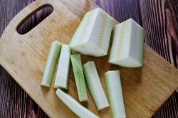 Ассорти с кабачками помидорами и огурцами на зиму - шаг 2