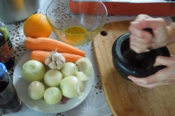 Баранина в фольге в духовке - шаг 4 Баранина в фольге в духовке - шаг 4