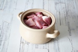 Баранина в горшочках в духовке - шаг 5