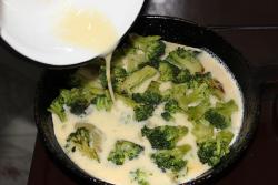 Брокколи на масле с яйцами - шаг 6 Брокколи на масле с яйцами - шаг 6