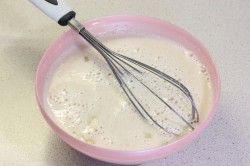 Булочки с изюмом и глазурью - шаг 7 Булочки с изюмом и глазурью - шаг 7